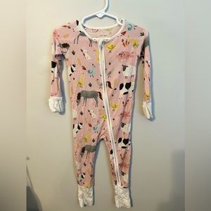 Little Sleepies Zippy | Farm Animals Pink | 6-12